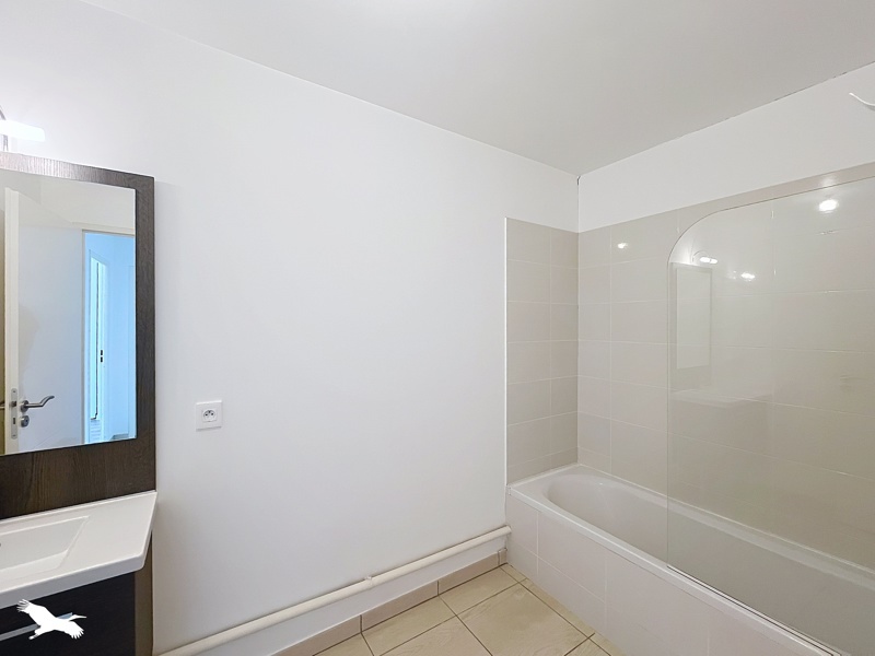 Vente Appartement BORDEAUX - 3 pièces -64 m² - (33300)