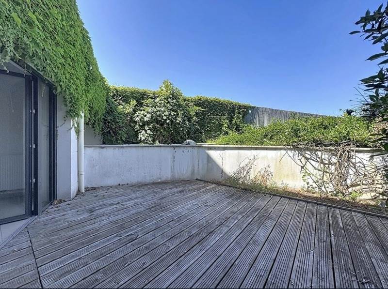 Vente Appartement BORDEAUX - 2 pièces -44 m² - (33300)