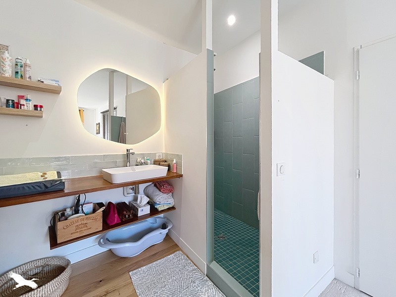 Vente Appartement BORDEAUX - 3 pièces -57 m² - (33000)