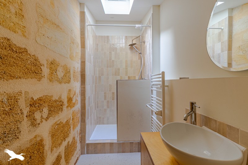 Vente Appartement BORDEAUX - 2 pièces -43 m² - (33000)