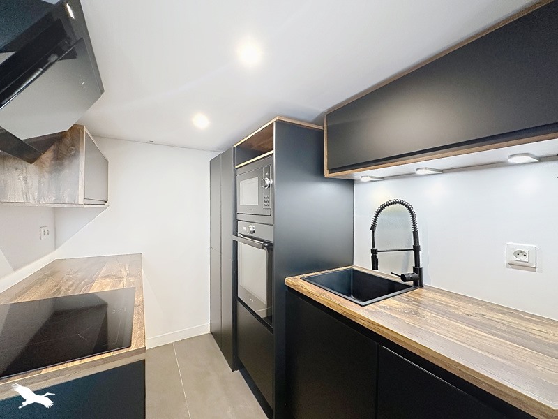 Vente Appartement Bordeaux - 2 pièces -45 m² - (33300)