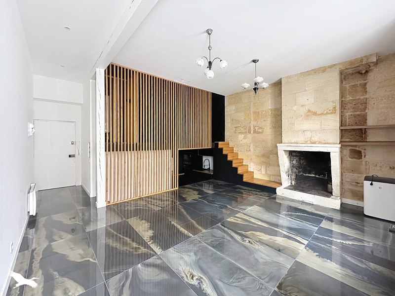 Vente Appartement Bordeaux - 2 pièces -45 m² - (33300)
