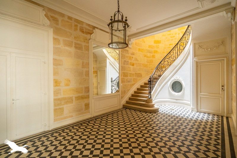 Vente Appartement Bordeaux - 1 pièce -45 m² - (33000)