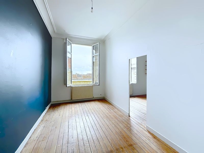 Vente Appartement Bordeaux - 4 pièces -124 m² - (33300)