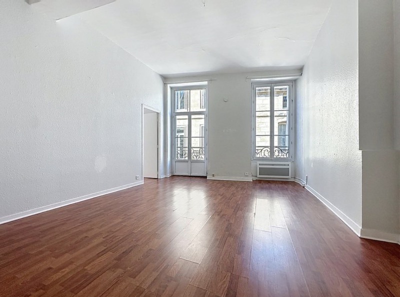 Vente Appartement Bordeaux - 2 pièces -46 m² - (33300)