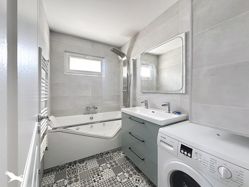 Vente Appartement Bordeaux - 4 pièces -89 m² - (33300)