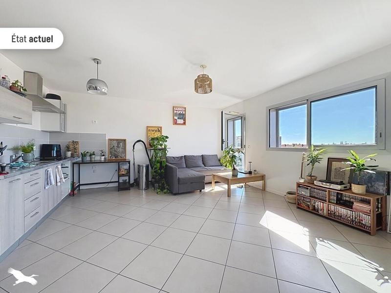 Vente Appartement Bordeaux 33300 2 pièces - 49 m²