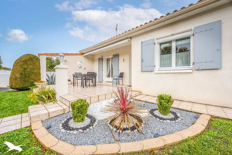 Vente Maison CHAURAY - 6 pièces -137 m² - (79180)