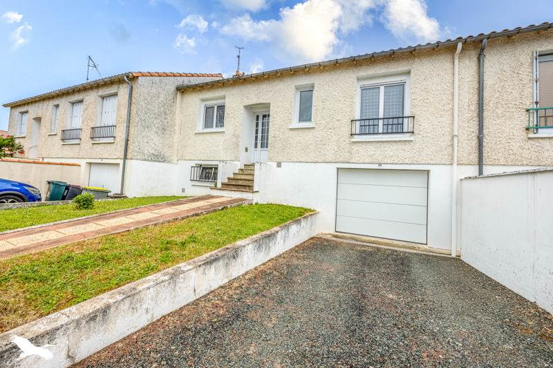 Vente Maison CHAURAY - 4 pièces -100 m² - (79180)