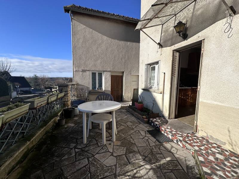 Vente Maison CORQUOY - 6 pièces -94 m² - (18190)