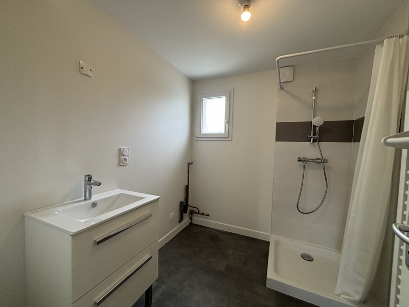 Vente Maison PLOU - 2 pièces -55 m² - (18290)