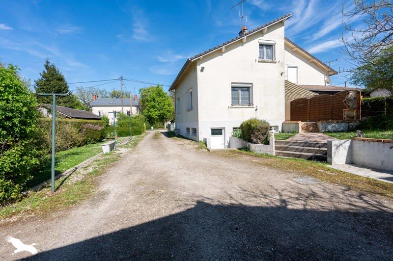 Vente Maison LUNERY 18400 5 pièces - 131 m²