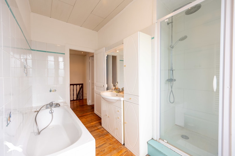 Vente Maison ST FLORENT SUR CHER - 4 pièces -132 m² - (18400)