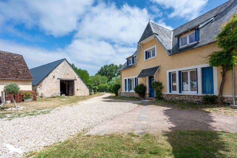 Vente Maison ST FLORENT SUR CHER - 4 pièces -172 m² - (18400)