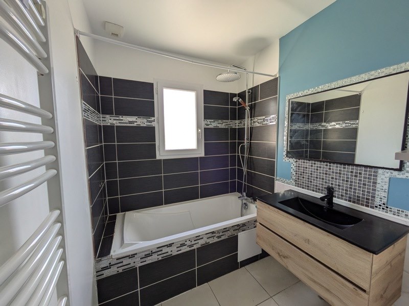 Vente Maison MORTHOMIERS - 5 pièces -103 m² - (18570)