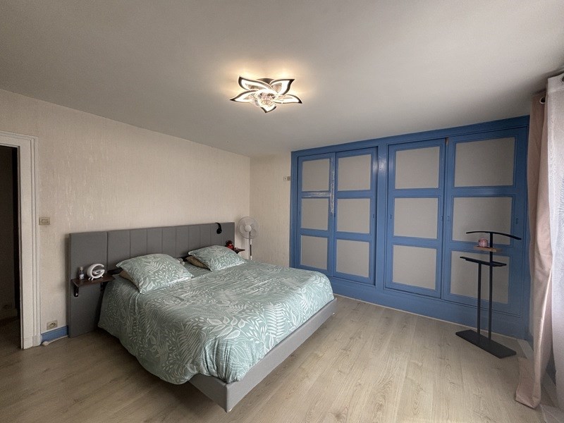 Vente Maison CHAROST - 4 pièces -125 m² - (18290)
