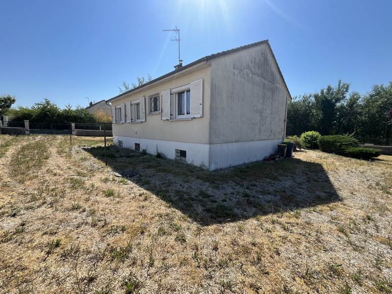 Vente Maison CORQUOY - 3 pièces -77 m² - (18190)