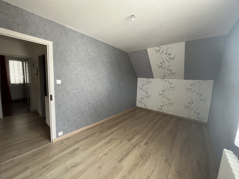 Vente Maison CIVRAY - 5 pièces -126 m² - (18290)