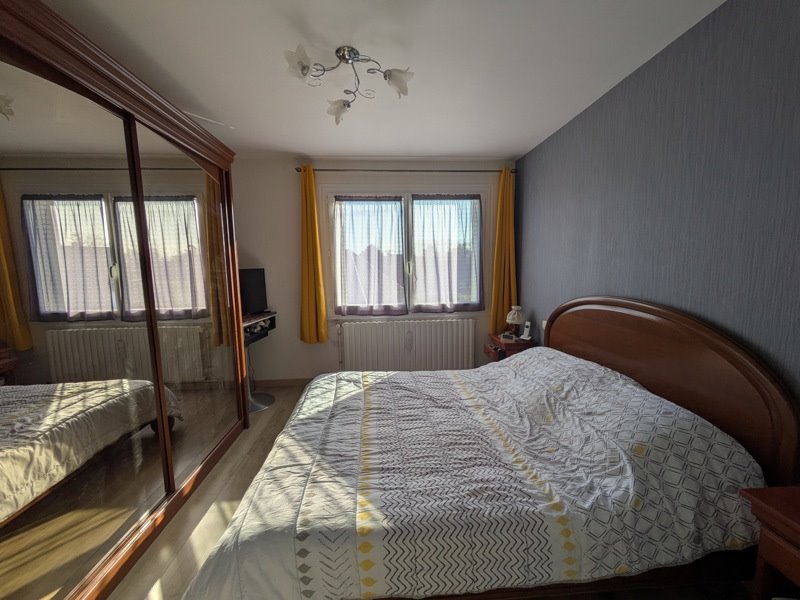 Vente Maison CIVRAY - 5 pièces -126 m² - (18290)