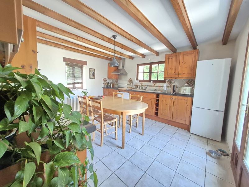 Vente Maison PRIMELLES - 6 pièces -219 m² - (18400)