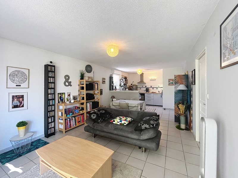 Vente Appartement Saint-Pierre-du-Mont - 3 pièces -66,5 m² - (40280)