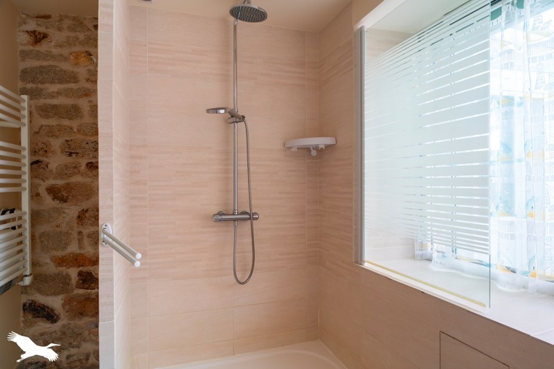 Vente Maison COMBRIT - 6 pièces -124 m² - (29120)