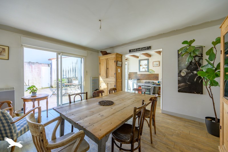Vente Maison LA FLOTTE - 5 pièces -107 m² - (17630)
