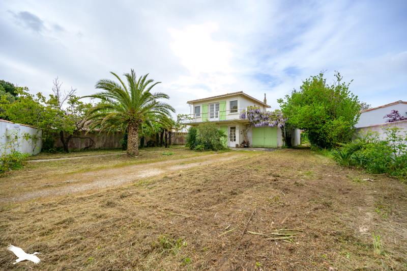 Vente Maison LA FLOTTE - 5 pièces -120 m² - (17630)