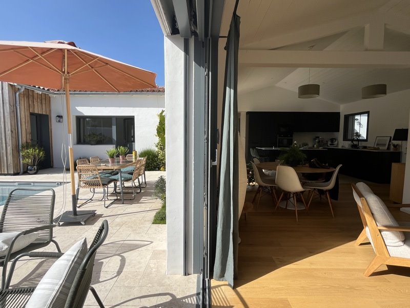 Vente Maison LA FLOTTE - 6 pièces -142 m² - (17630)