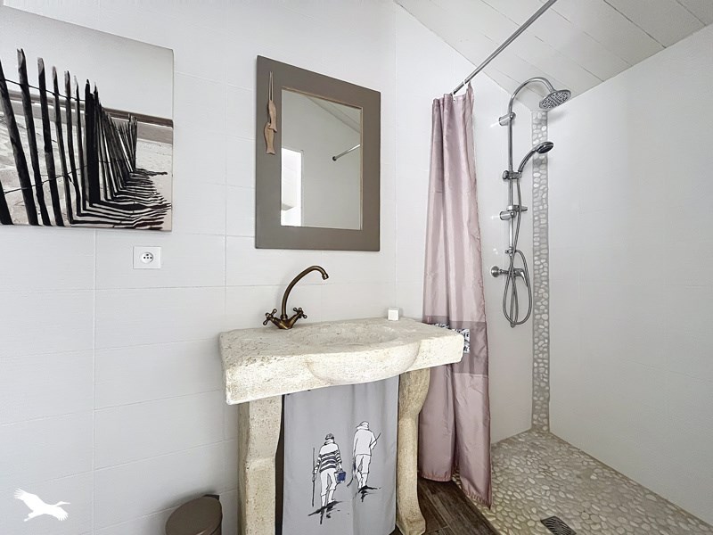 Vente Maison LA FLOTTE - 6 pièces -113 m² - (17630)