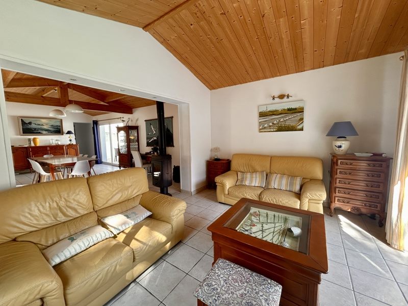 Vente Maison LA FLOTTE - 6 pièces -113 m² - (17630)