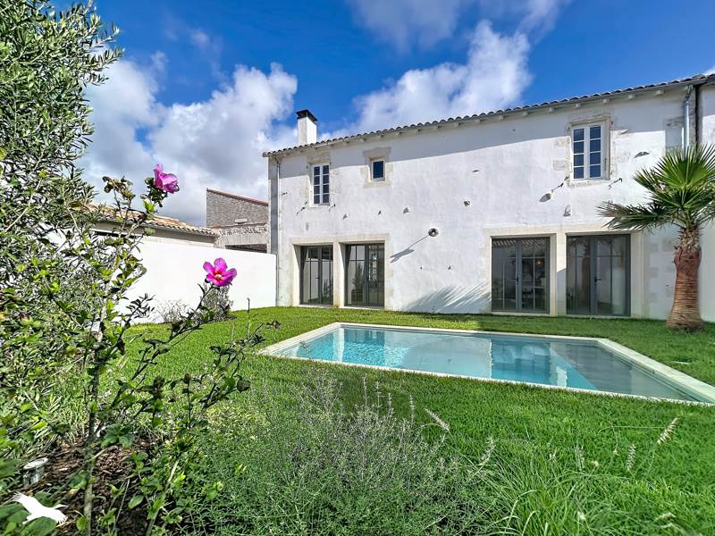 Vente Maison STE MARIE DE RE - 6 pièces -140 m² - (17740)