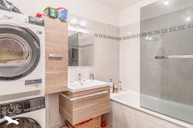 Vente Appartement BEGLES - 3 pièces -59 m² - (33130)