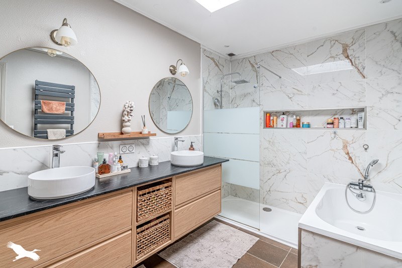 Vente Maison BEGLES - 5 pièces -123 m² - (33130)