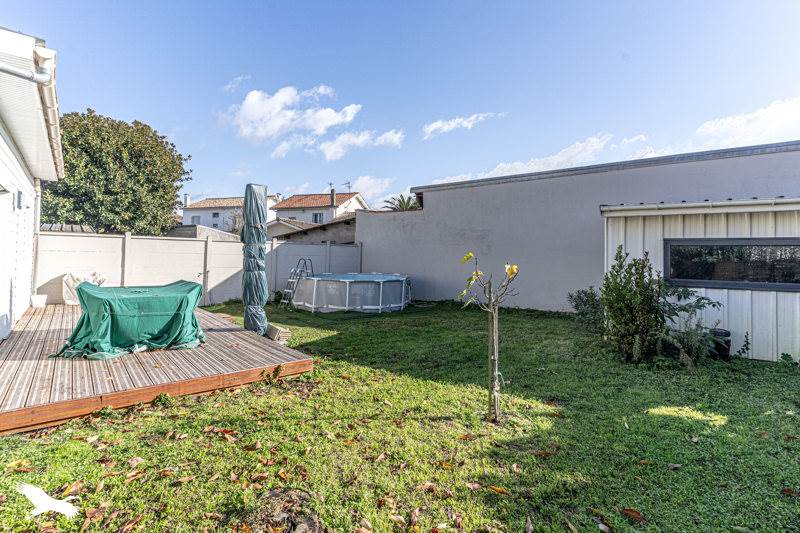 Vente Maison BEGLES - 5 pièces -123 m² - (33130)