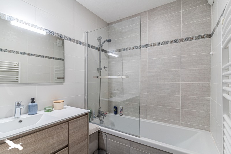 Vente Appartement VILLENAVE D ORNON - 2 pièces -43 m² - (33140)