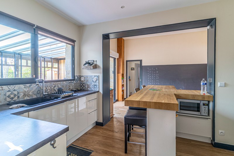 Vente Maison BEGLES - 5 pièces -146 m² - (33130)