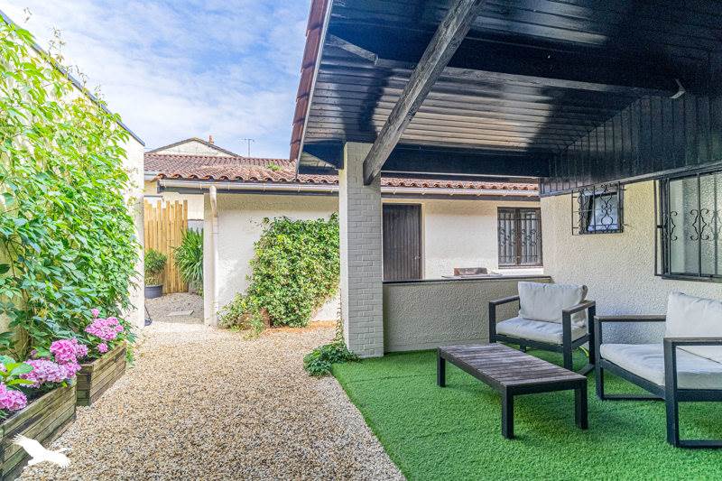 Vente Maison BEGLES - 4 pièces -87 m² - (33130)