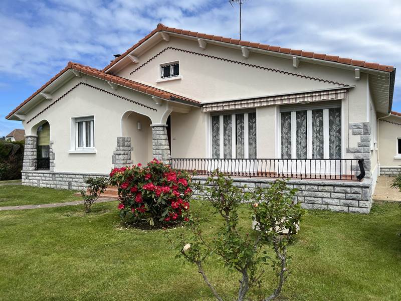 Vente Maison UZOS - 5 pièces -125 m² - (64110)