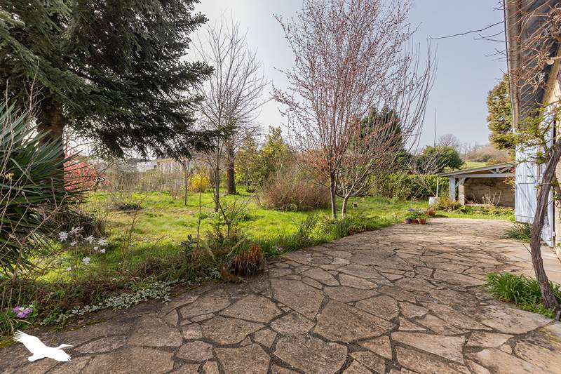Vente Maison ARTIGUELOUVE - 7 pièces -137 m² - (64230)