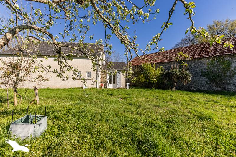 Vente Maison ARTIGUELOUVE - 4 pièces -108 m² - (64230)