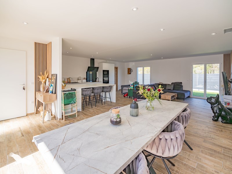 Vente Maison AUSSEVIELLE - 6 pièces -145 m² - (64230)
