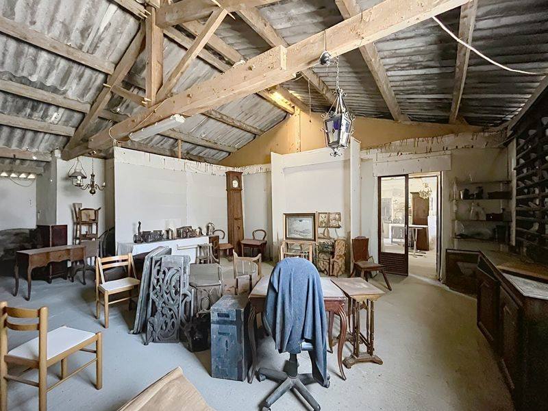 Vente Maison LAROIN - 5 pièces -420 m² - (64110)