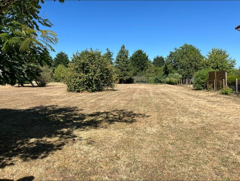Vente Terrain NEUVIC - -1500 m² - (24190)