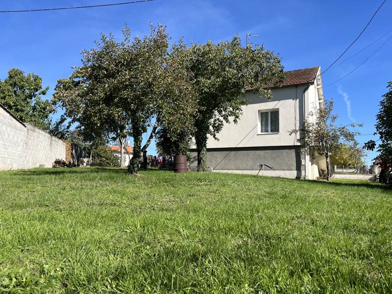 Vente Maison NEUVIC - 5 pièces -102 m² - (24190)