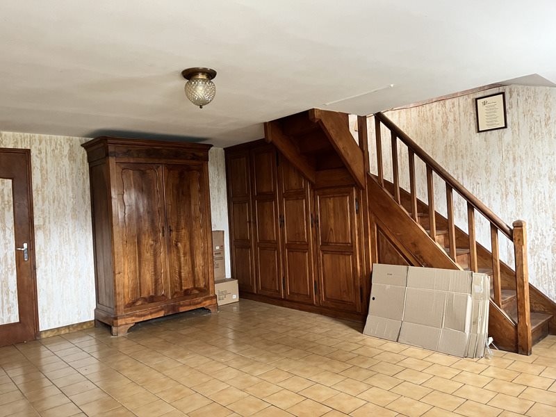Vente Maison NEUVIC - 3 pièces -102 m² - (24190)
