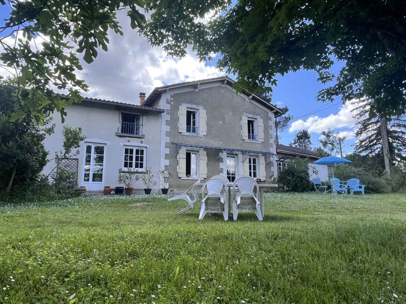 Vente Maison MUSSIDAN - 5 pièces -140 m² - (24400)