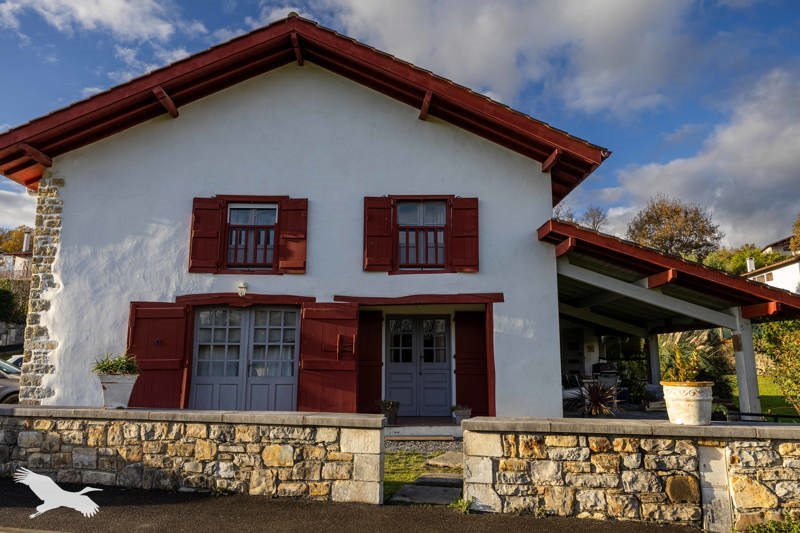 Vente Maison BRISCOUS - 5 pièces -180 m² - (64240)