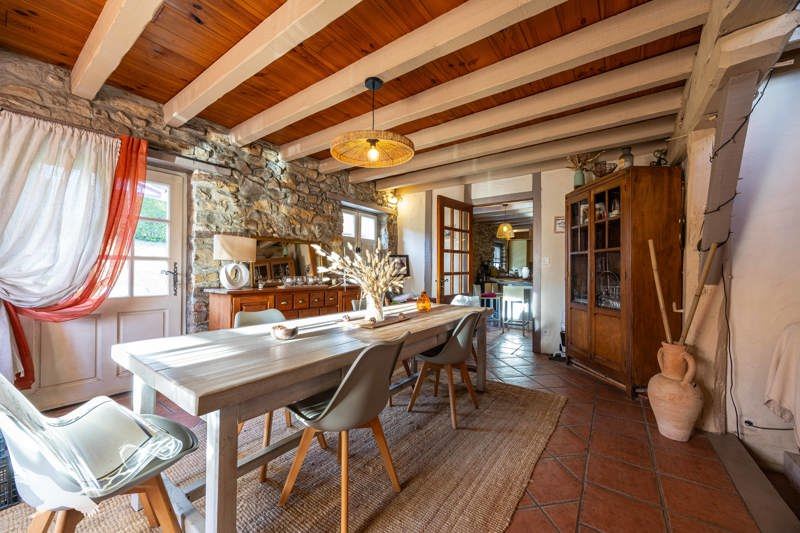 Vente Maison BRISCOUS - 5 pièces -180 m² - (64240)