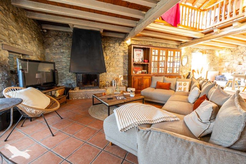 Vente Maison BRISCOUS - 5 pièces -180 m² - (64240)